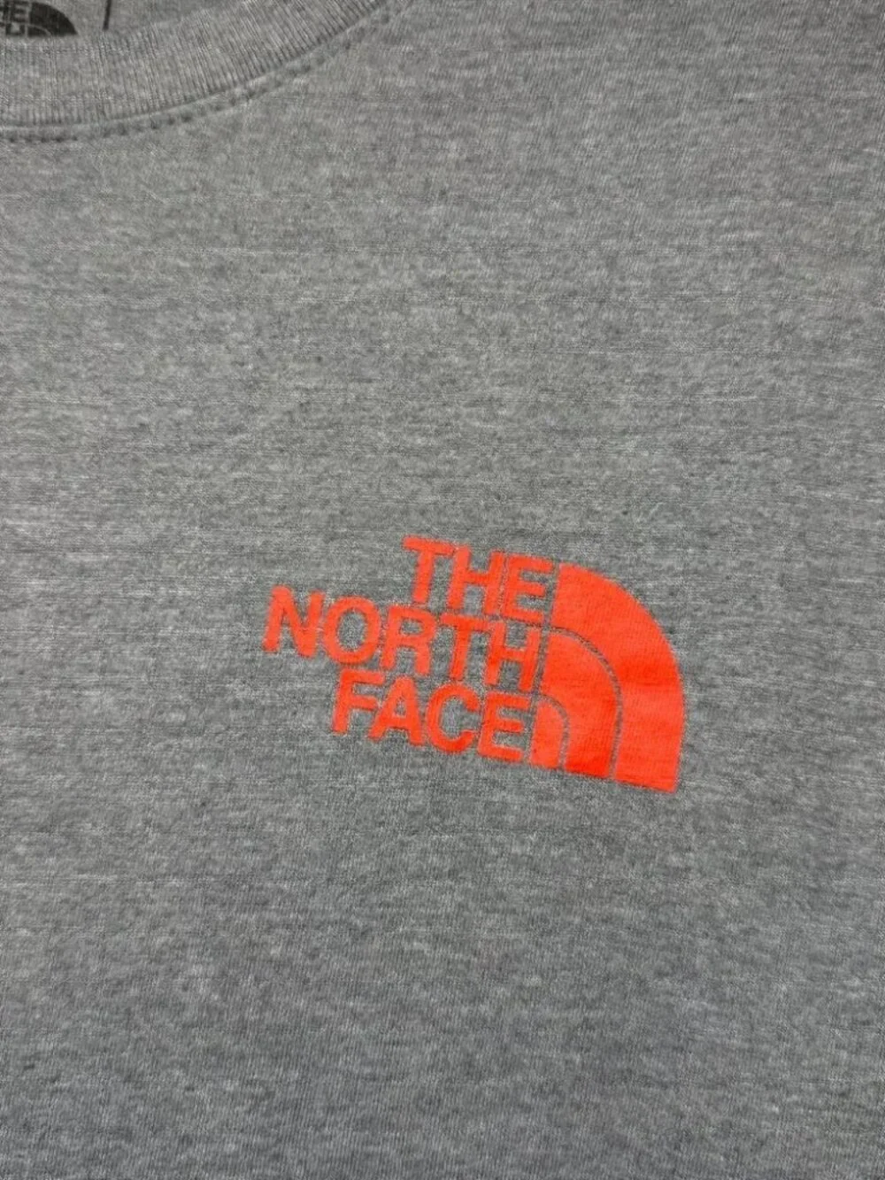 The North Face Men’s Long Sleeve Multicolor Logo T-Shirt Size Large